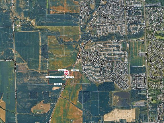 4th image of 2381 Ridge Rd