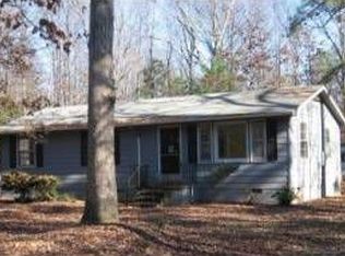 954 Edgar Rd, Hanover, VA 23069