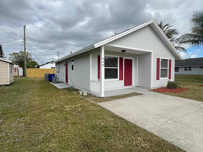 448 14th Pl SW — Photo 4