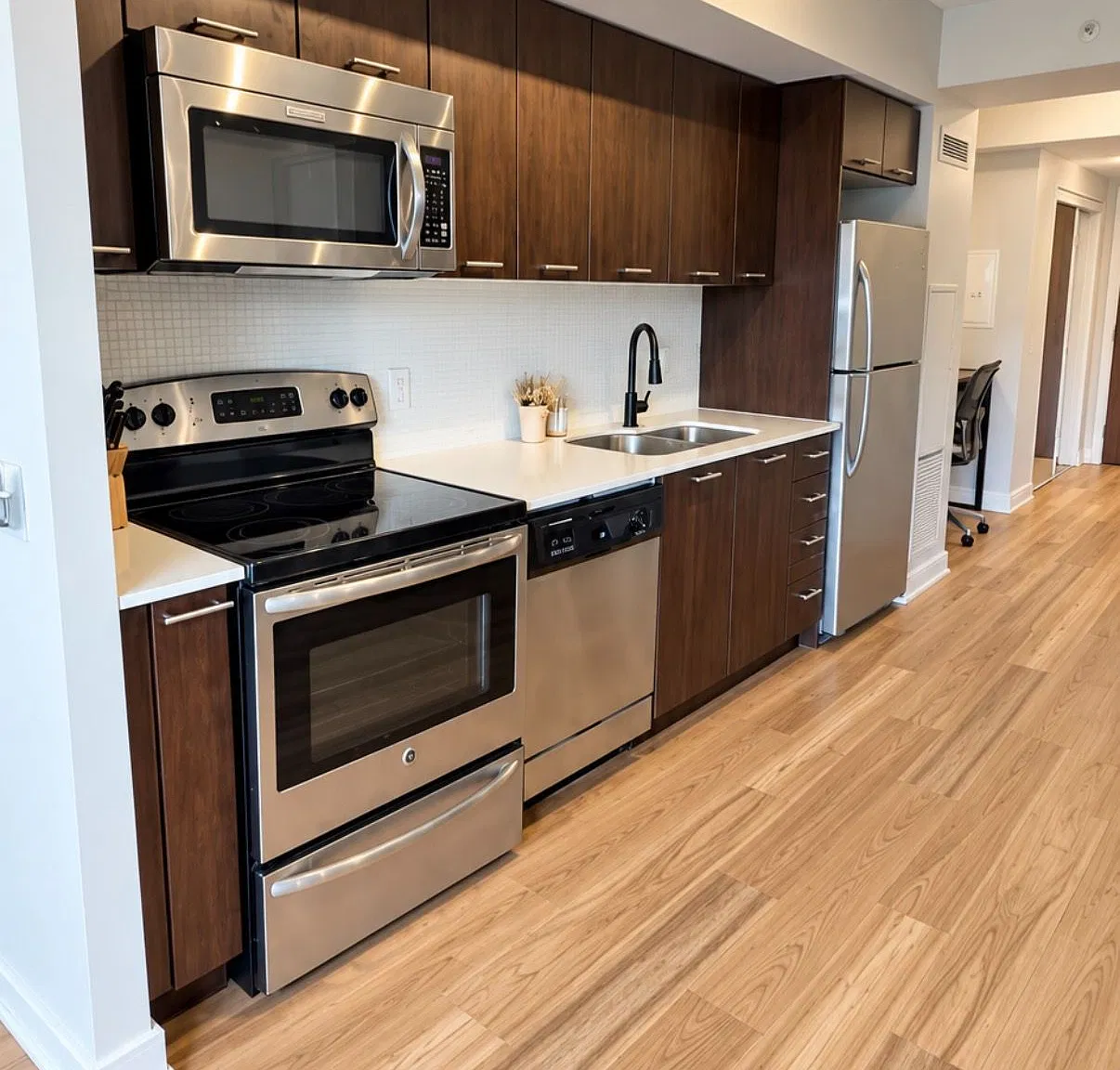 1 bed, $2,500 — Photo 4