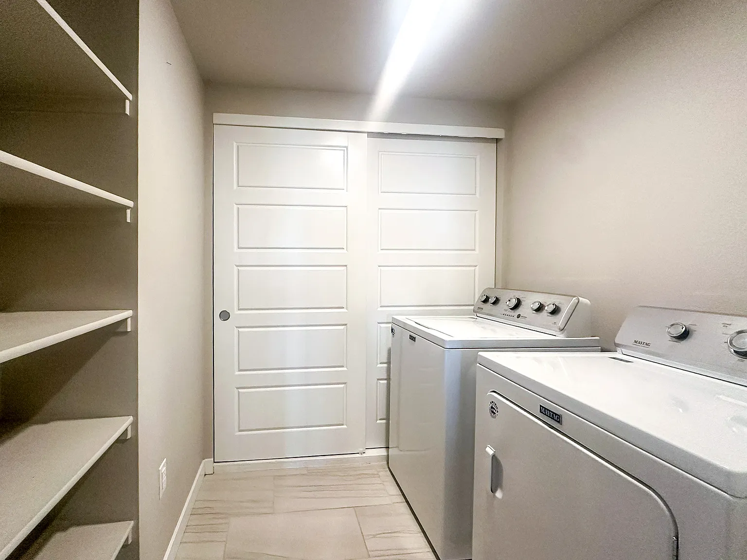 3 bed, 1217 sqft, $2,395 — Photo 4