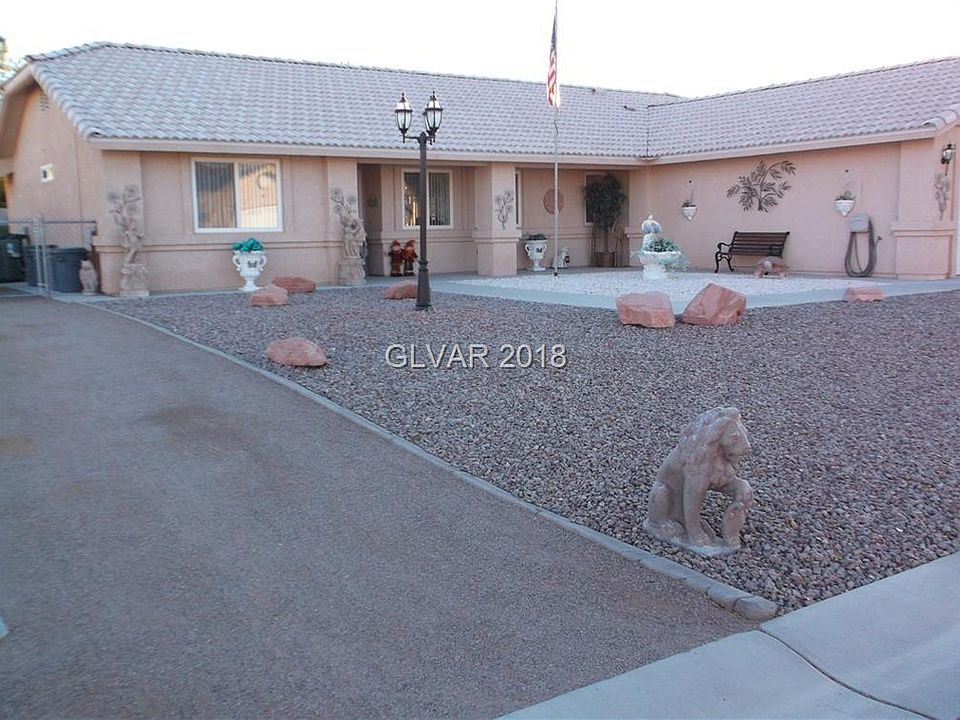 1st image of 529 Elsie Ln