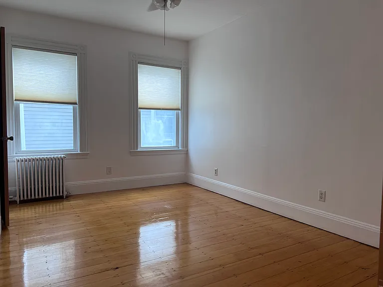 112 Franklin St #2 — Photo 15