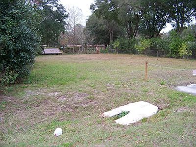 5th image of 219 Belle Dr