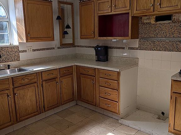 2nd image of 7407 W 51st Ave