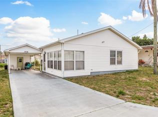 1934 Hess Dr, Holiday, FL 34691