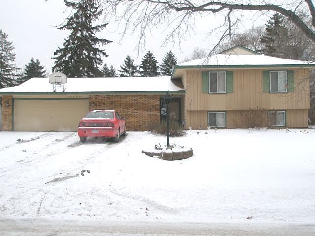 Front view in winter