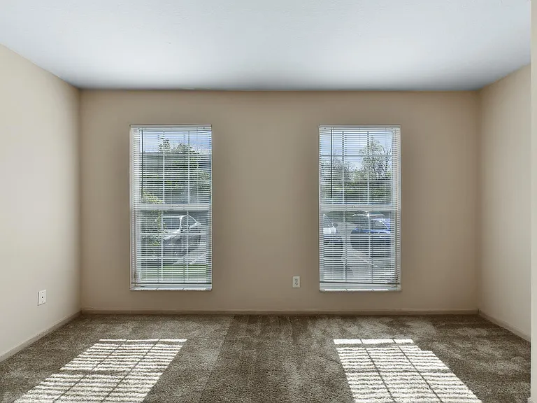 Heritage Glen — Photo 38