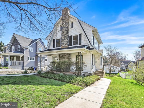 2nd image of 815 Beechwood Dr