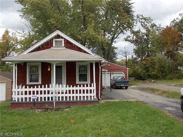 1st image of 2795 Virginia Ave SE
