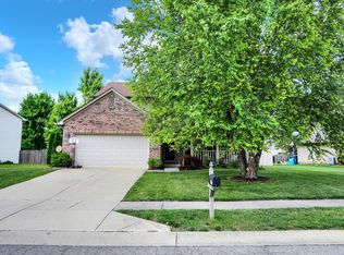 12552 Geist Cove Dr, Indianapolis, IN