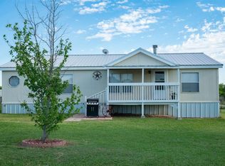 371 Indian Hills Rd, Bowie, TX 76230