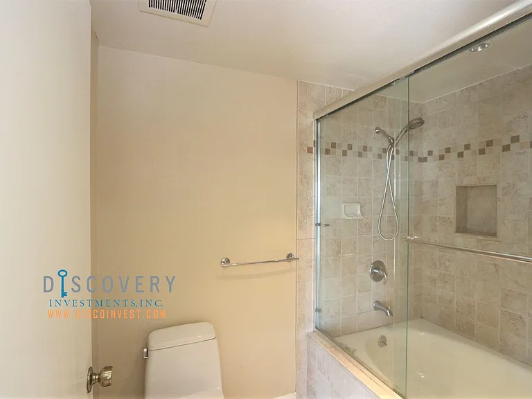 215 Samaria Ln — Photo 19