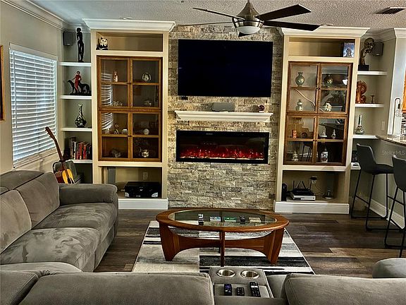 3rd image of 3316 LAS CAMPOS PLACE