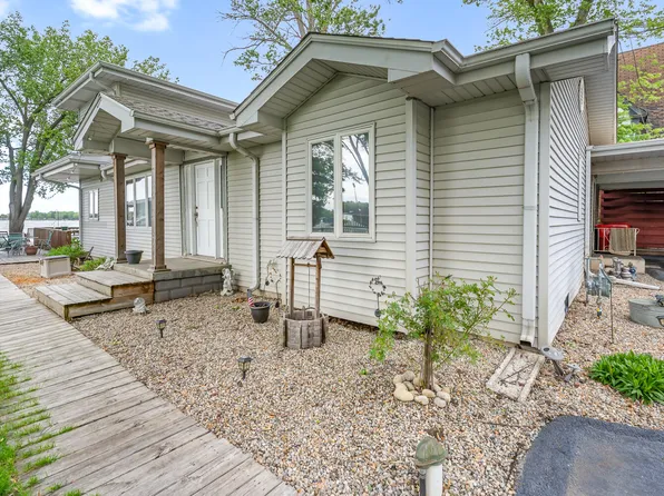 8012 W 146th Ave, Cedar Lake, IN 46303