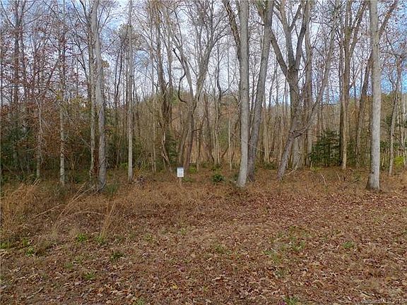 2nd image of 167 Mystic Landing Trl #10