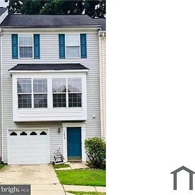 3 bed, 1348 sqft, $3,000 — Photo 1