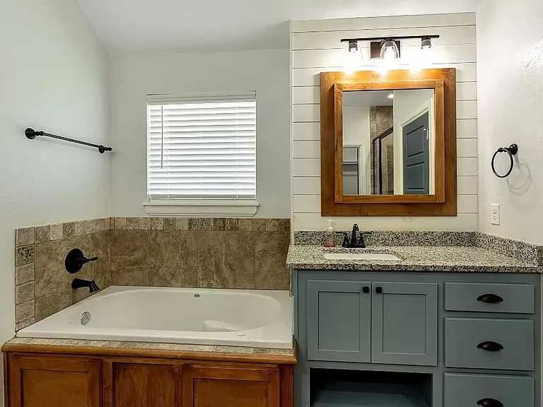 4609 McCann Ave — Photo 27