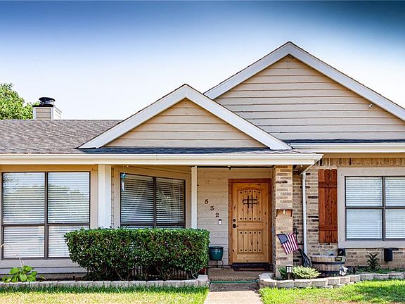 2nd image of 532 Quail Hollow Dr