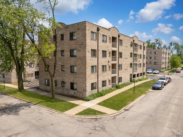 7335 Oakwood Ave APT 2E, Lyons, IL 60534