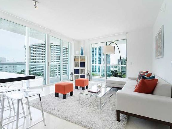 2nd image of 10 Venetian Way APT 1006