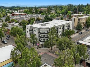 318 NE Roberts Ave APT 203, Gresham, OR