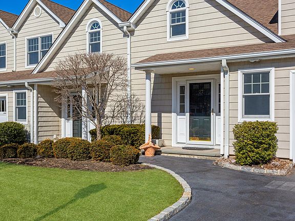 2nd image of 27 Coral Ln #27