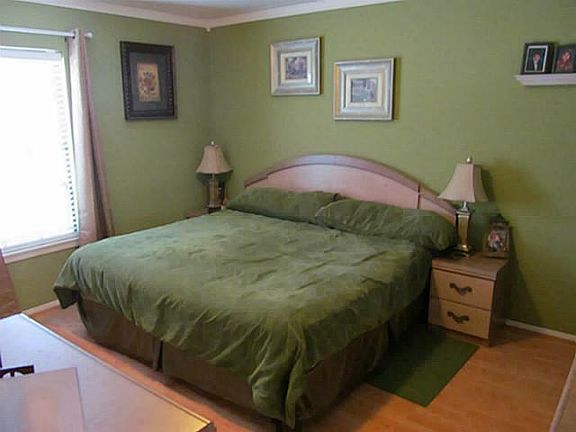 5th image of 8947 Belrose Pl
