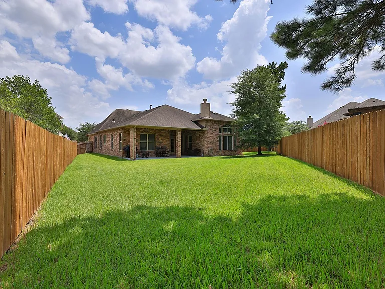 23311 Preserve View Cir — Photo 43
