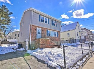 125 Hichborn St, Revere, MA 02151