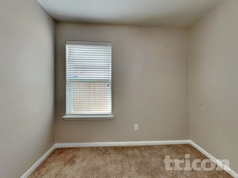 12318 Wavecrest Rd — Photo 11