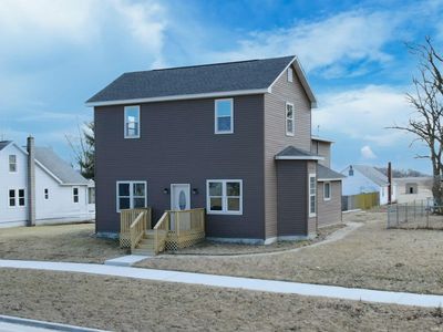 604 E 2nd St, Reynolds, IN, 47980