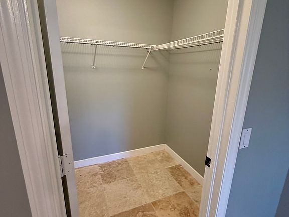 5th image of 1510 Primwood Ln