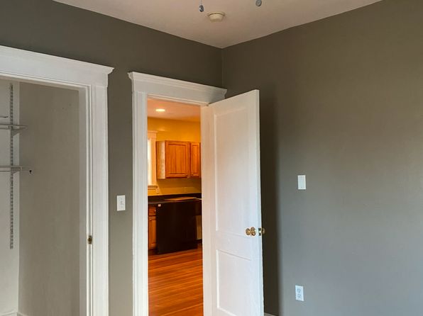 9 Geneva St #9