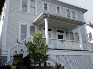 4217 SW Corbett Ave, Portland, OR