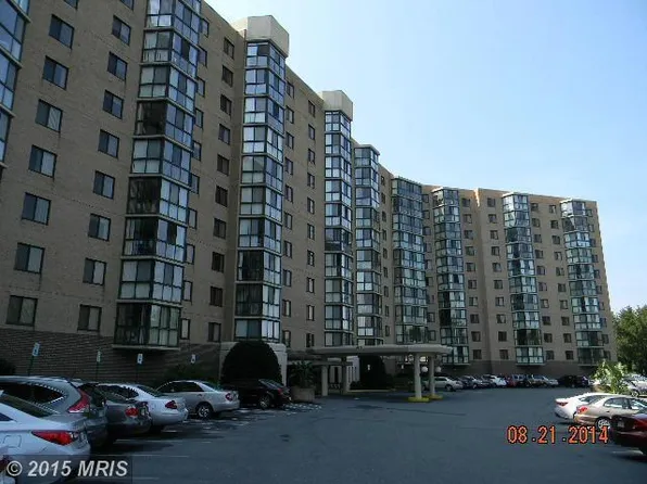 3310 N Leisure World Blvd #10156, Silver Spring, MD 20906