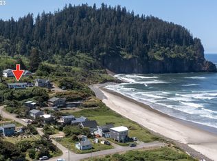 5430 2nd St NW, Tillamook, OR 97141