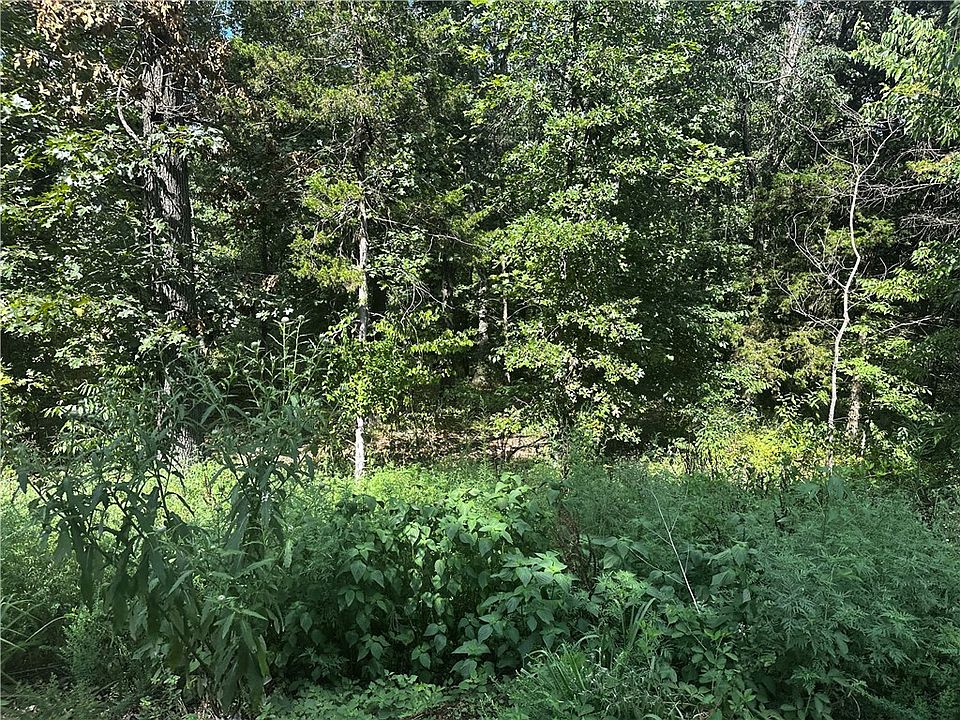 2nd image of Allendale Dr #3