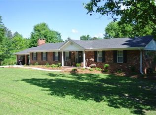 500 Pine St, Raleigh, MS 39153