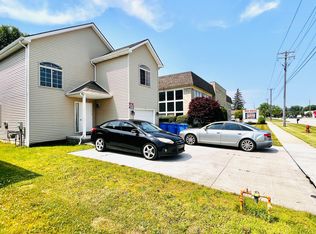 6018 E 14 Mile Rd, Warren, MI 48092