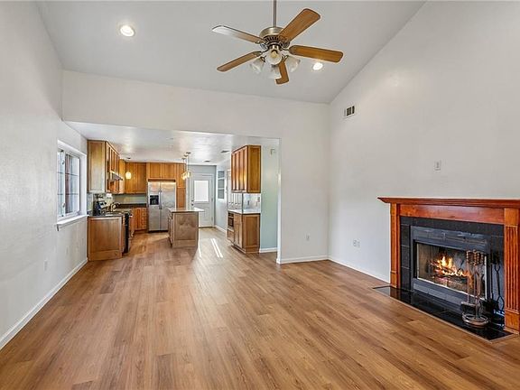 3rd image of 4301 Jeanne Marie Pl