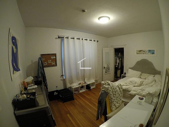 5th image of 81 Gibbs St #0002
