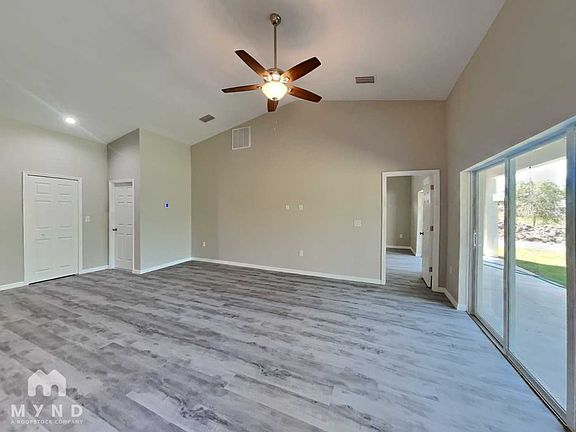 3rd image of 1862 Franklin Ln