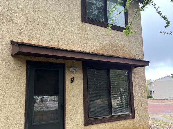 1986 Mineola Ct APT A