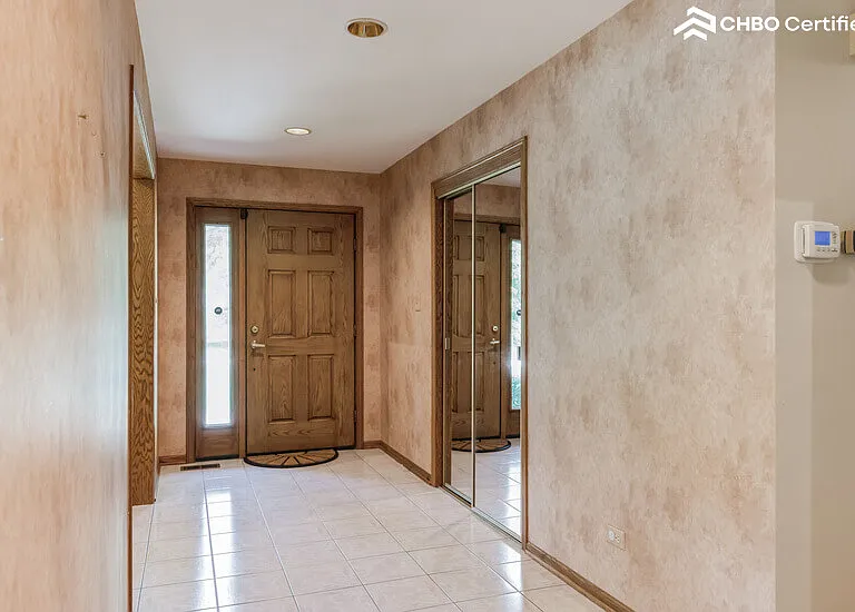 Front Door Entry Way with large closet