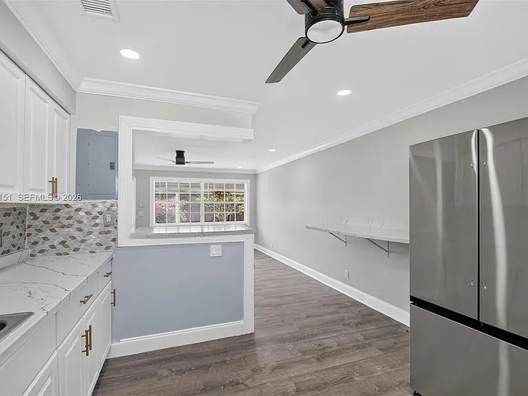 824 Bayberry Dr #824 — Photo 6