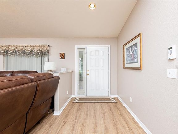2nd image of 6210 SW 101st Pl