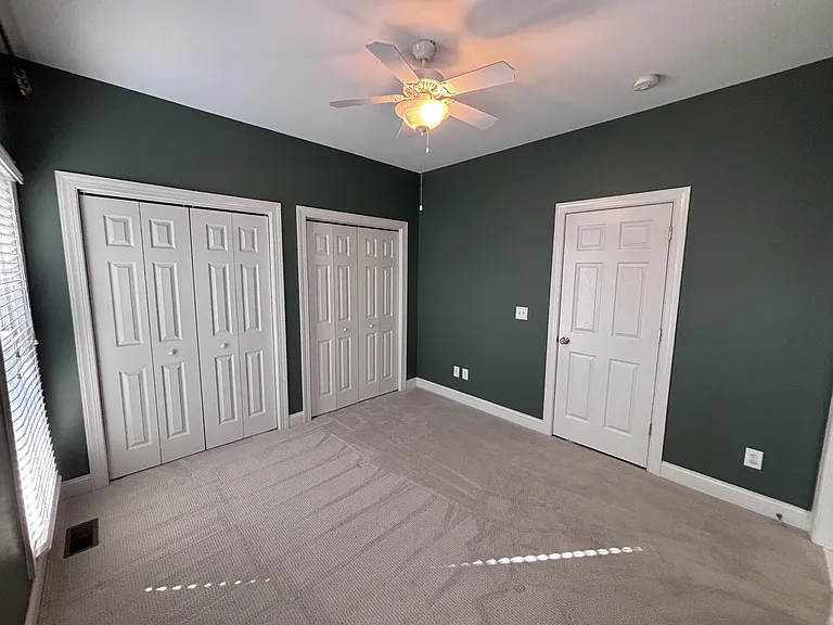 420 Lake Forest Dr SE — Photo 17