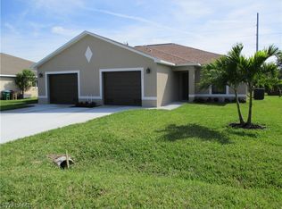 3917/3919 SW Santa Barbara Place Cpe, Coral, FL 33914