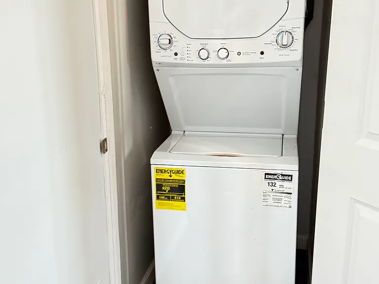 658 Lawson Ave E #3 — Photo 5